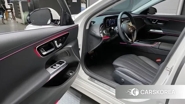 Mercedes-Benz E-Class W214 2024 Белый из Кореи, фото 2