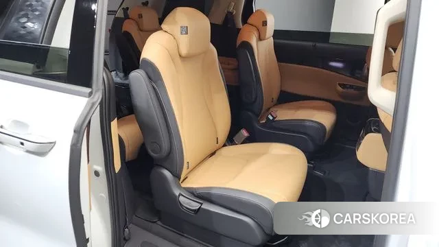 Kia Carnival 4th generation 2023 Белый из Кореи, фото 2