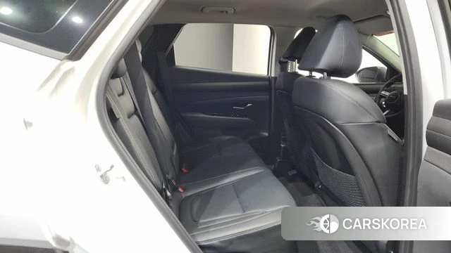 Hyundai The New Tucson Hybrid (NX4) 2024 Белый из Кореи, фото 2