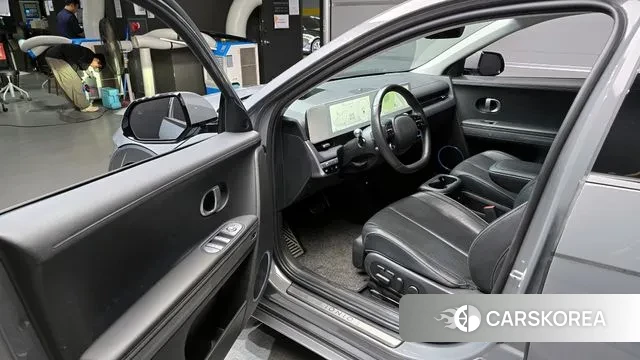 Hyundai Ionic 5 2022 Серебристо-серый из Кореи, фото 2