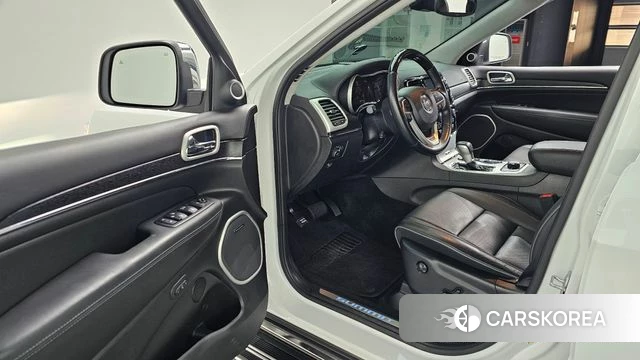 Jeep Grand Cherokee 2021 Белый из Кореи, фото 2