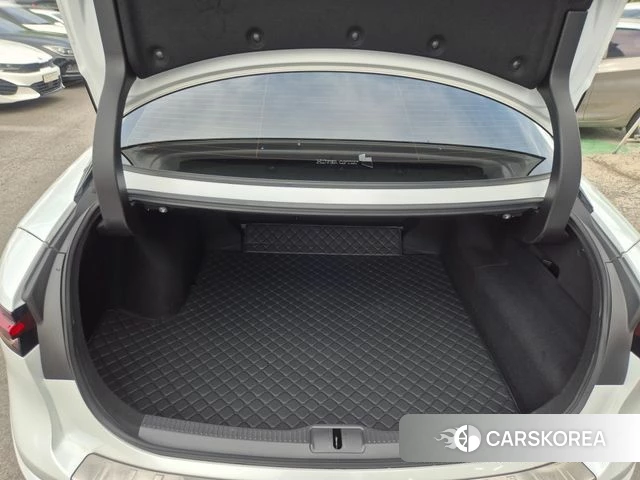 Toyota Crown Crossover 2024 Белый из Кореи, фото 2