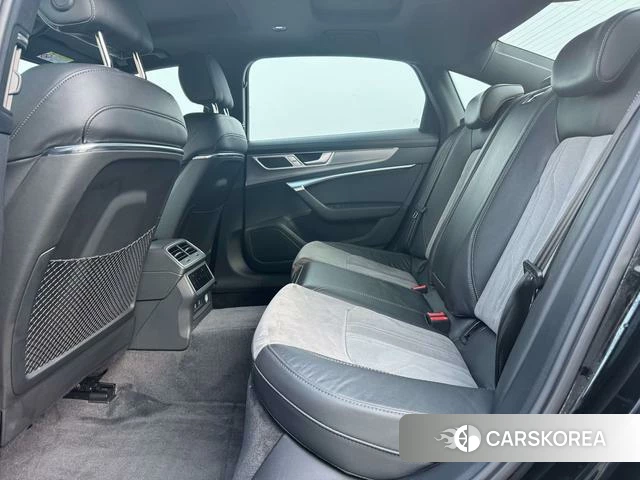 Audi A6L PHEV 2021 Черный из Китая, фото 2