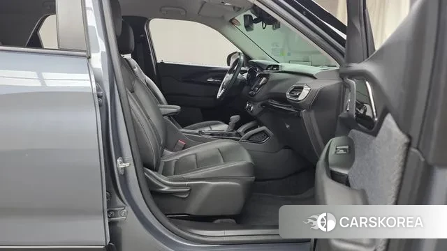 Chevrolet (GM Daewoo) Trailblazer 2021 Серый из Кореи, фото 2