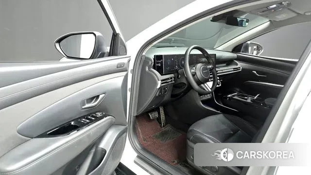 Hyundai The New Tucson (NX4) 2024 Белый из Кореи, фото 2