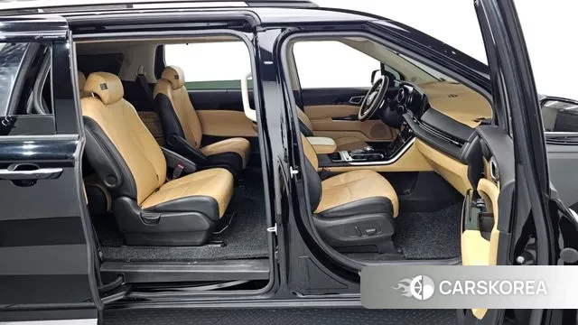 Kia Carnival 4th generation 2020 Черный из Кореи, фото 2