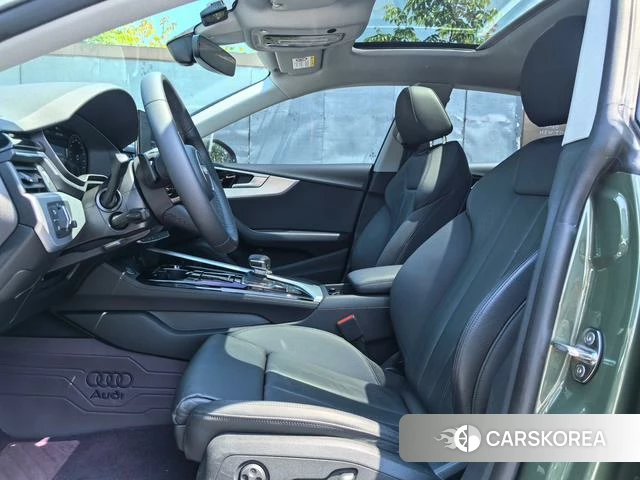 Audi A5 2023 Зеленый из Китая, фото 2