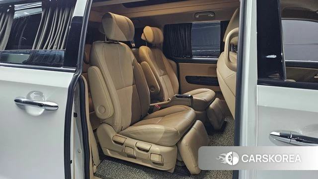 Kia The New Carnival 2018 Белый из Кореи, фото 2