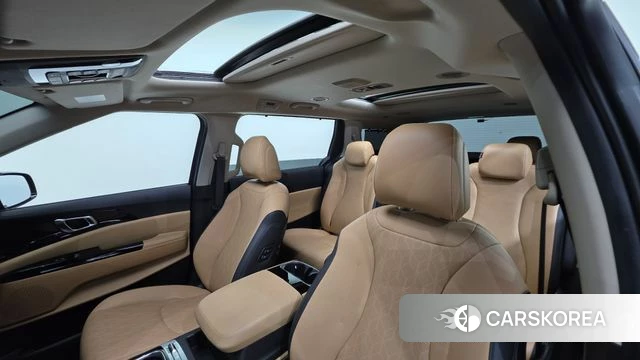 Kia Carnival 4th generation 2023 Черный из Кореи, фото 2