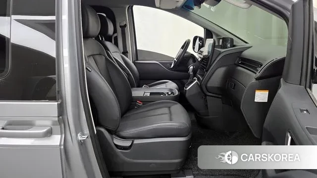 Hyundai Staria 2024 Серебряный из Кореи, фото 2