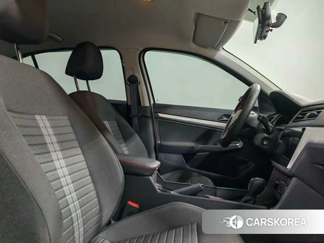 Volkswagen Lavida 2022 Белый из Китая, фото 2