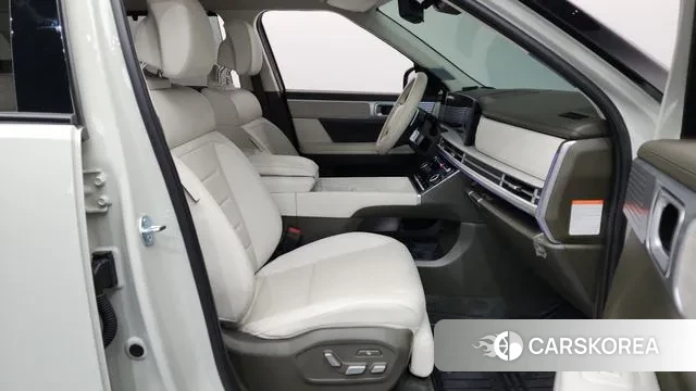 Hyundai Santa Fe (MX5) 2025 Серебристо-серый из Кореи, фото 2