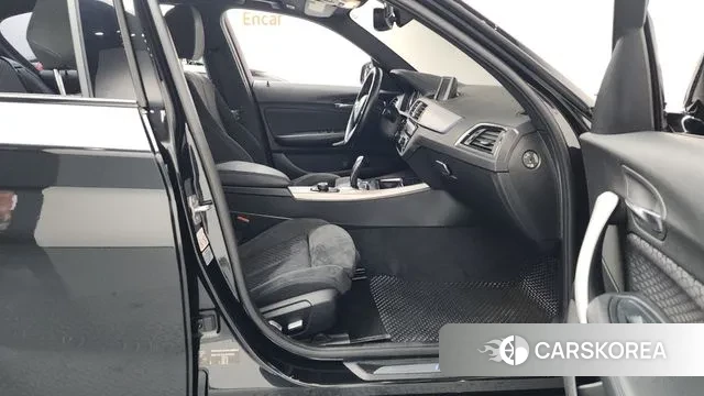 BMW 1 Series (F20) 2018 Черный из Кореи, фото 2