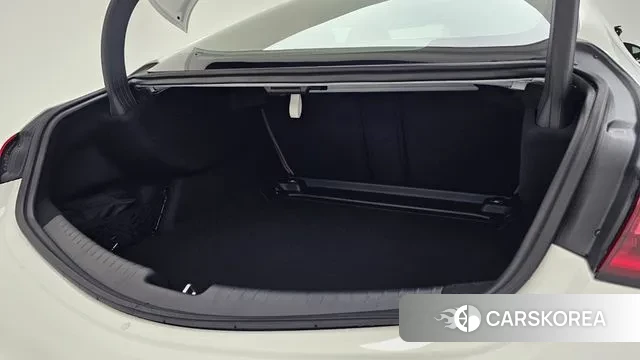 Mercedes-Benz CLE-Class C236 2025 Белый из Кореи, фото 2