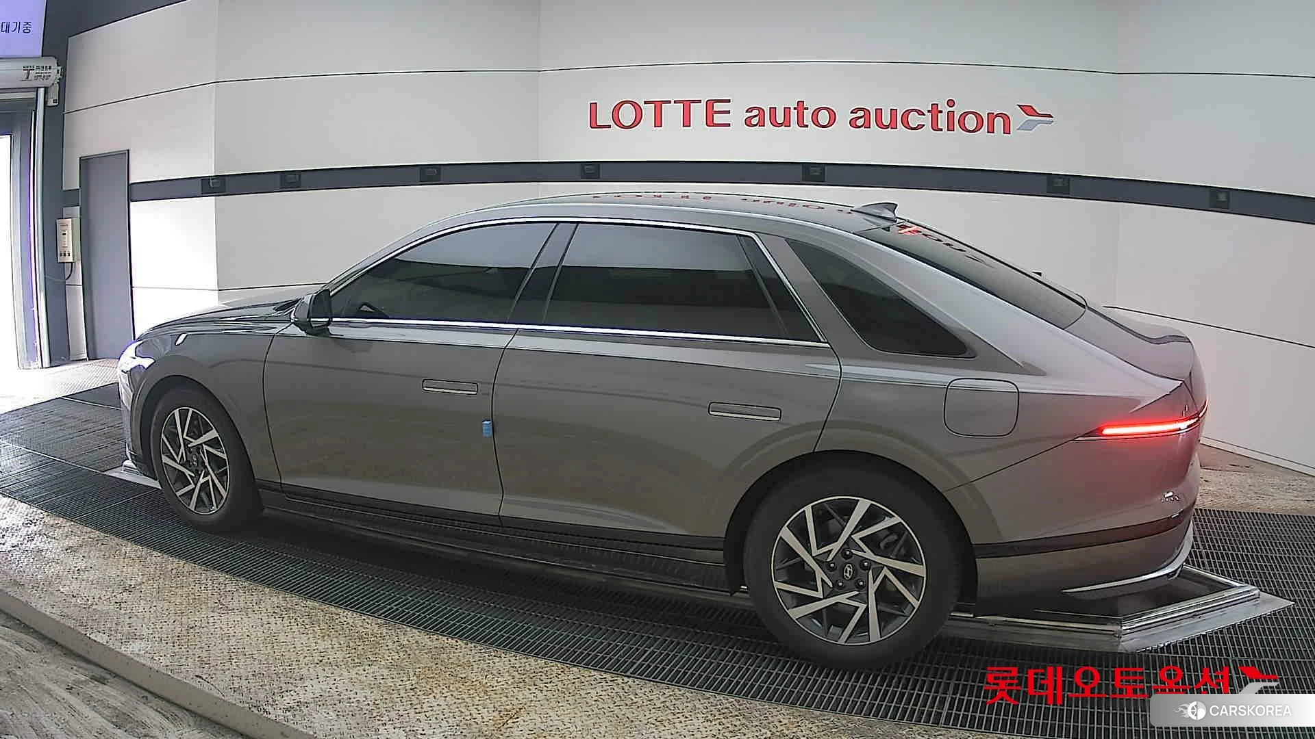 Hyundai Grandeur 2023 Другое из Кореи, фото 2