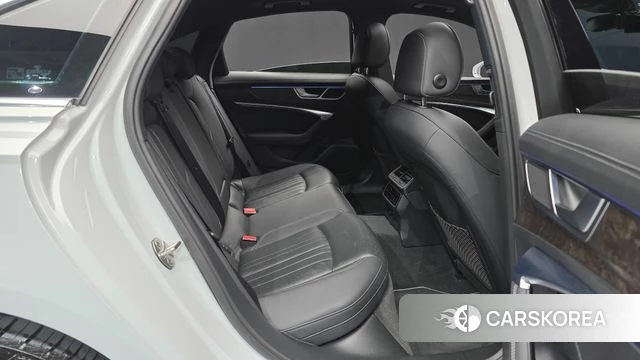 Audi A6 (C8) 2020 Белый из Кореи, фото 2