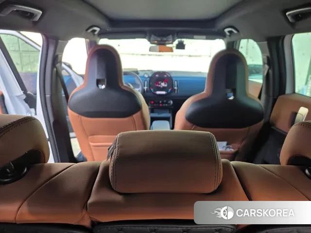 Mini Cooper S Countryman 3rd Generation 2025 Белый из Кореи, фото 2