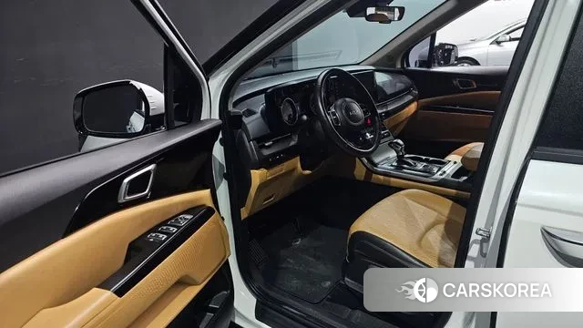 Kia Carnival 4th generation 2023 Белый из Кореи, фото 2