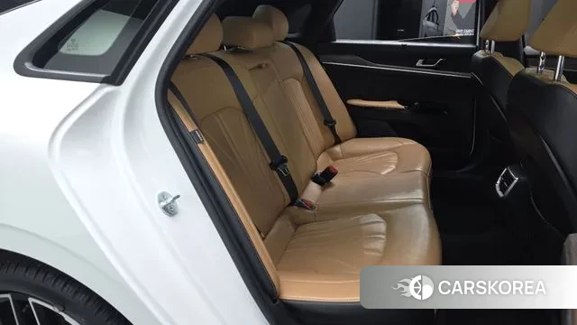 Kia K5 3rd generation 2021 Белый из Кореи, фото 2