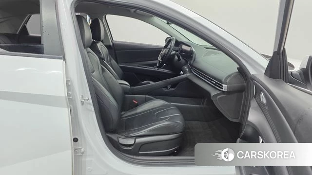 Hyundai Avante (CN7) 2021 Белый из Кореи, фото 2