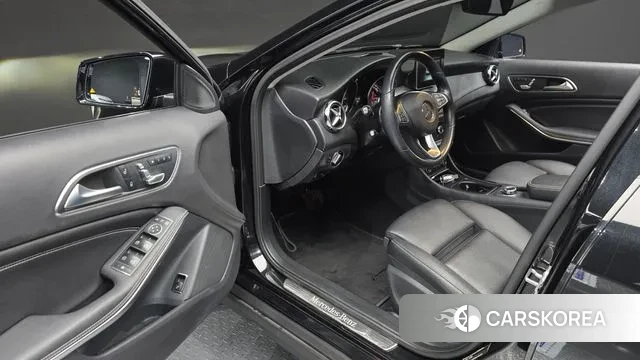 Mercedes-Benz GLA-Class X156 2019 Черный из Кореи, фото 2