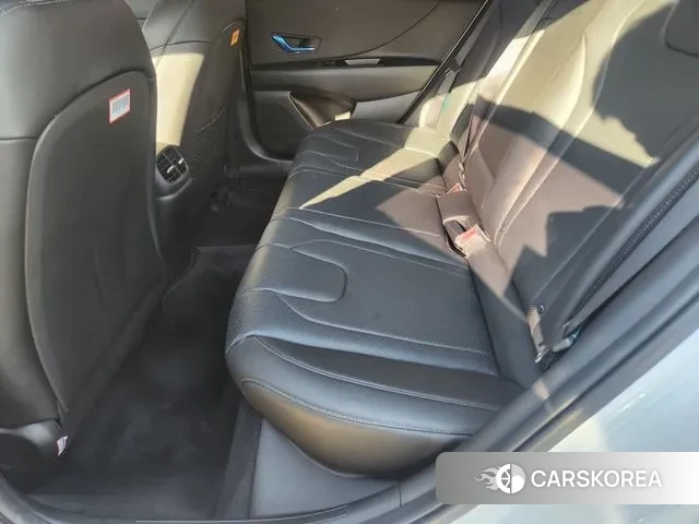 Hyundai Avante (CN7) 2022 Белый из Кореи, фото 2