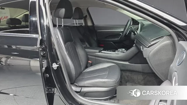 Hyundai Sonata (DN8) 2023 Черный из Кореи, фото 2