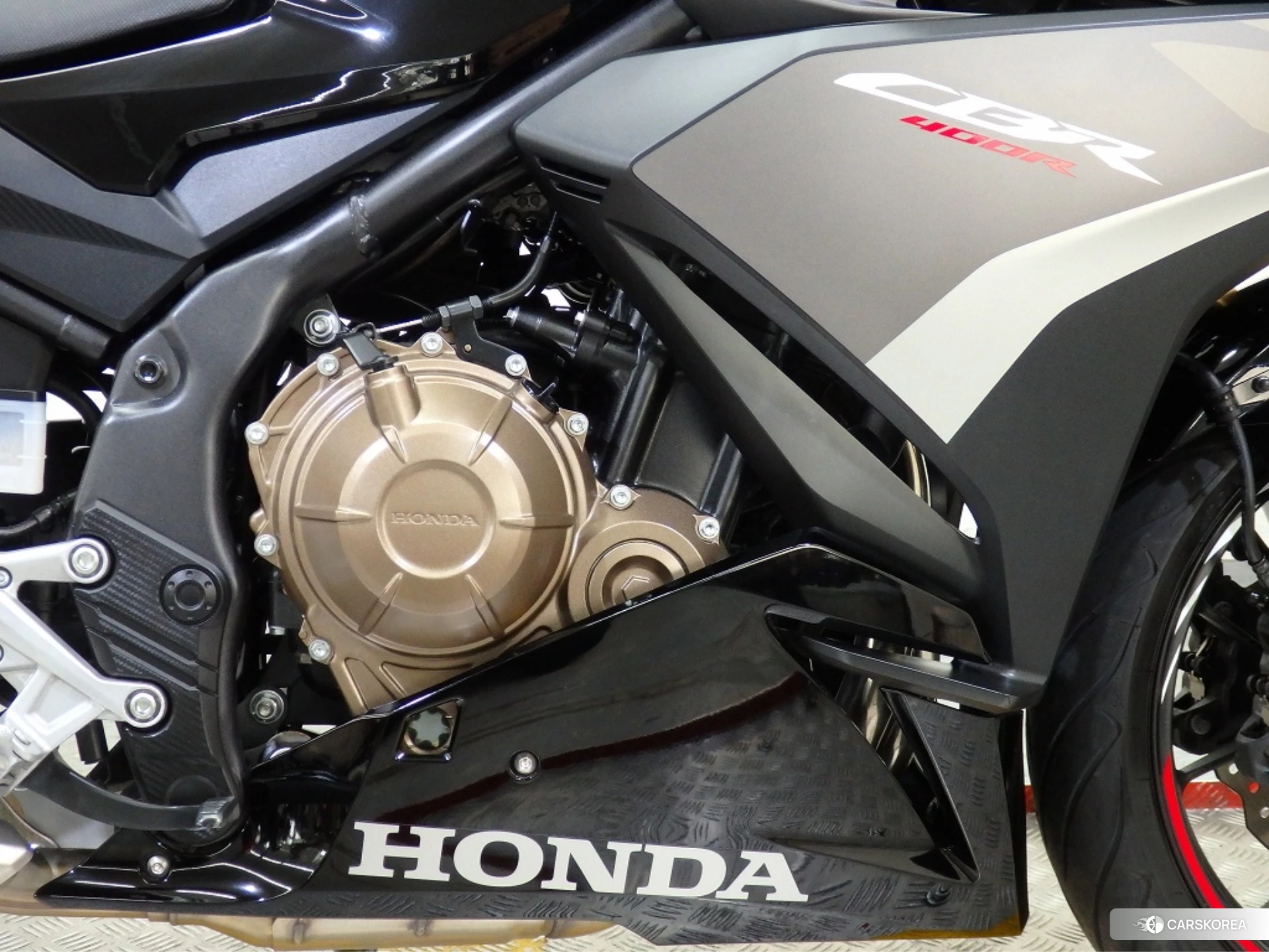 Проданный Honda CBR400R ABS id 4184262 из Японии