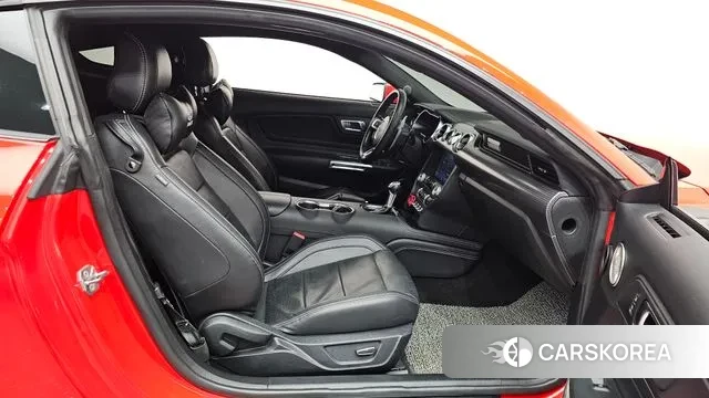 Ford Mustang 2019 Красный из Кореи, фото 2