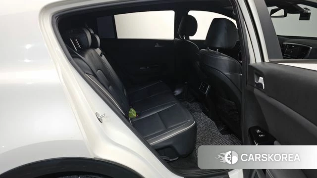 Kia Sportage The Bold 2021 Белый из Кореи, фото 2