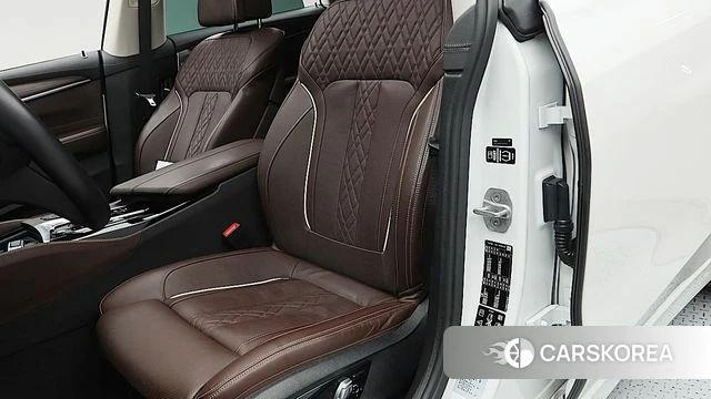 BMW 6 Series GT (G32) 2020 Белый из Кореи, фото 2