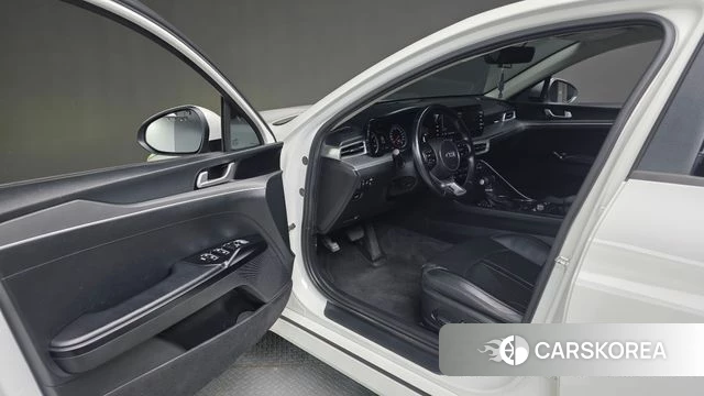 Kia K5 3rd generation 2020 Белый из Кореи, фото 2
