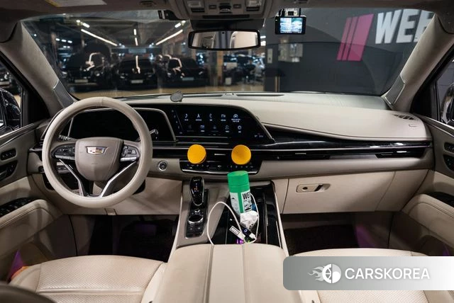 Cadillac Escalade 5th Generation 2021 Белый из Кореи, фото 2