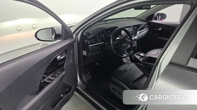 Kia Niro EV 2021 Серебристо-серый из Кореи, фото 2