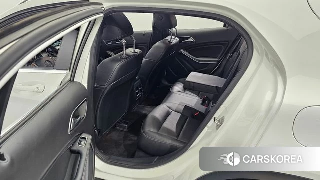 Mercedes-Benz GLA-Class X156 2019 Белый из Кореи, фото 2