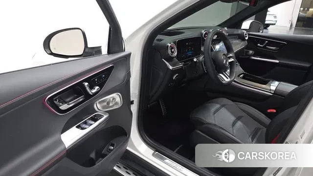 Mercedes-Benz GLC-Class X254 2024 Белый из Кореи, фото 2