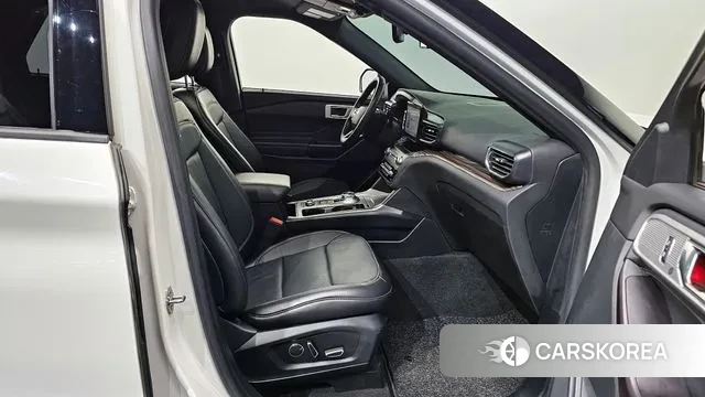 Ford Explorer 6th Generation 2020 Белый из Кореи, фото 2