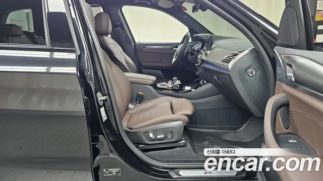 BMW X3 (G01) 2023 Черный из Кореи, фото 2