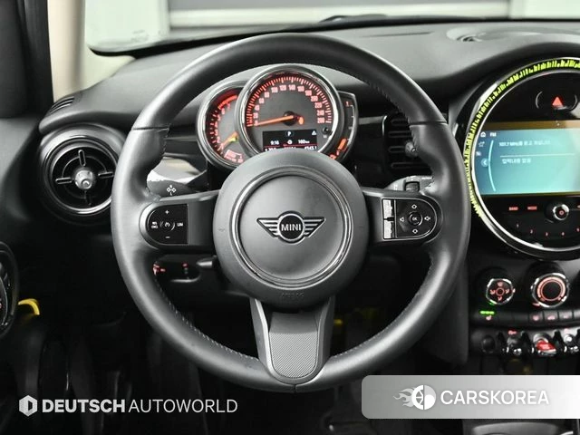 Mini Cooper 2022 Черный из Кореи, фото 2
