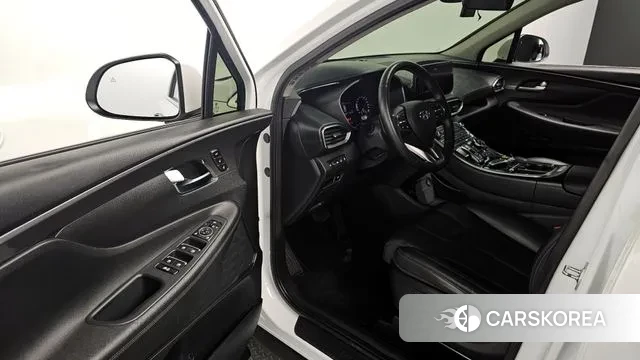 Hyundai The New Santa Fe 2021 Белый из Кореи, фото 2