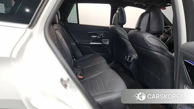 Mercedes-Benz GLC-Class X254 2024 Белый из Кореи, фото 2