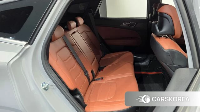 Kia The New Sportage 5th Generation 2024 Серебристо-серый из Кореи, фото 2