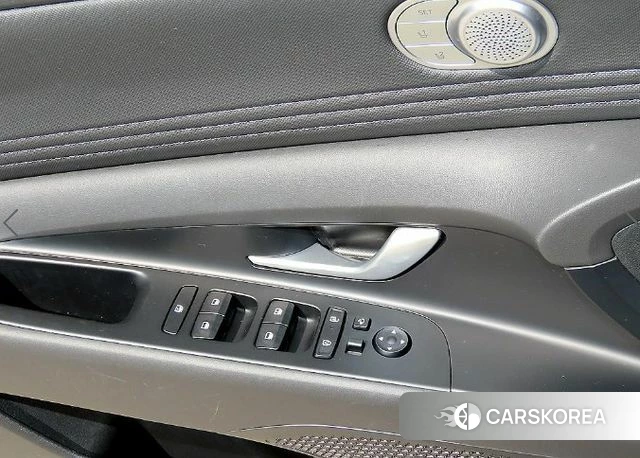 Hyundai The New Avante (CN7) 2023 Белый из Кореи, фото 2