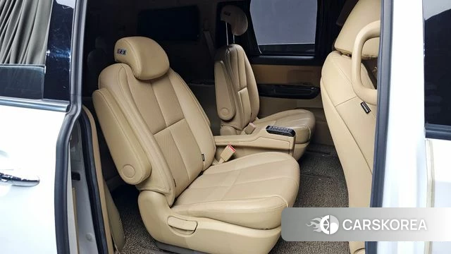 Kia The New Carnival 2020 Белый из Кореи, фото 2