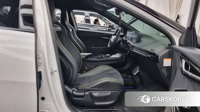 Kia EV6 2023 Белый из Кореи, фото 2