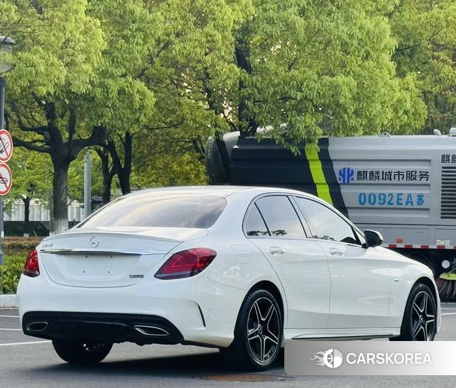 Mercedes-Benz Class C 2021 Белый из Китая, фото 2