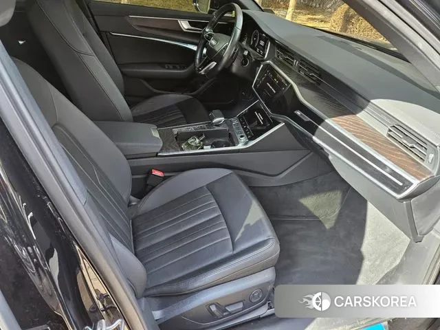 Audi A6 (C8) 2020 Черный из Кореи, фото 2