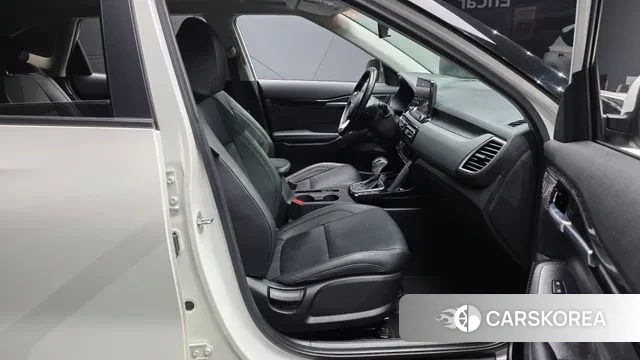 Kia Seltos 2022 Белый из Кореи, фото 2