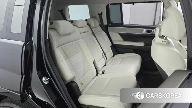 Hyundai Santa Fe (MX5) 2024 Черный из Кореи, фото 2