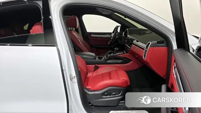 Porsche Cayenne (PO536) 2023 Белый из Кореи, фото 2